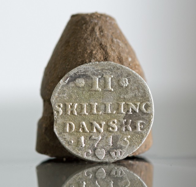 2 skilling 1715 002